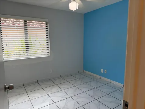 17321 NW 63rd Avenue Hialeah FL 33015