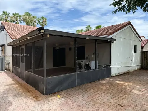 17321 NW 63rd Avenue Hialeah FL 33015