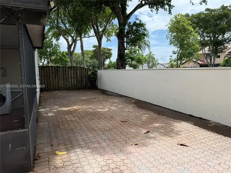 17321 NW 63rd Avenue Hialeah FL 33015