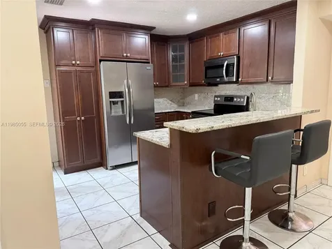 17321 NW 63rd Avenue Hialeah FL 33015