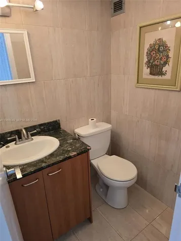 16919 N Bay Road Sunny Isles Beach FL 33160