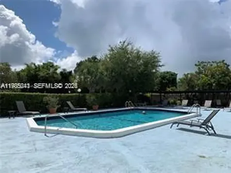 16950 W Dixie Highway A128 Highway North Miami Beach FL 33160