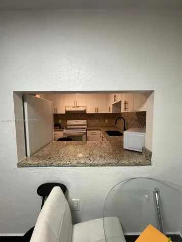 1900 W 68th Street Hialeah FL 33014
