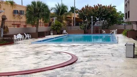 1900 W 68th Street Hialeah FL 33014
