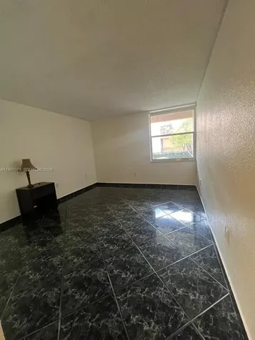 1900 W 68th Street Hialeah FL 33014