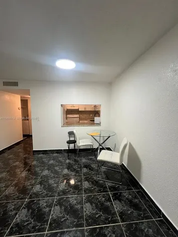 1900 W 68th Street Hialeah FL 33014