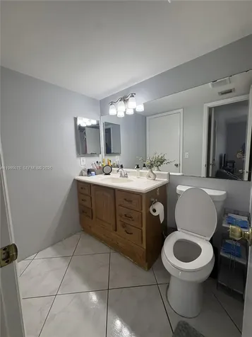 718 Sunny Pine Way Green Acres FL 33415