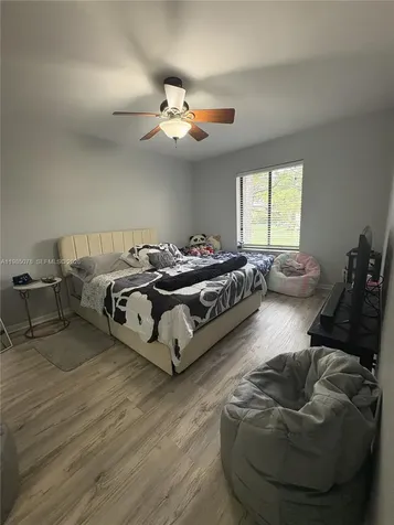 718 Sunny Pine Way Green Acres FL 33415