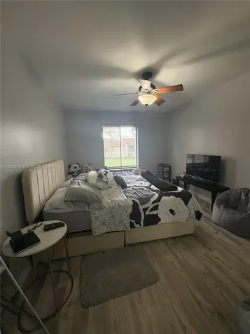 718 Sunny Pine Way Green Acres FL 33415
