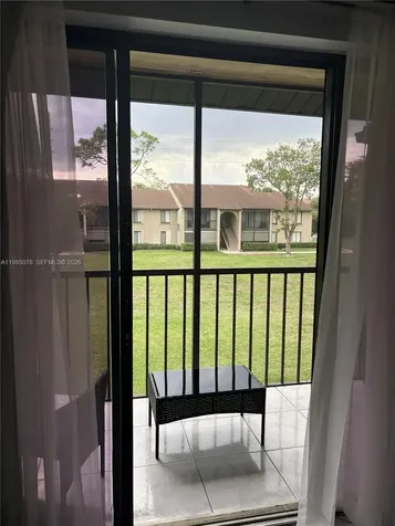 718 Sunny Pine Way Green Acres FL 33415