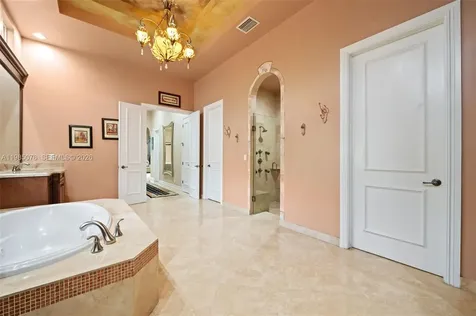 12821 Kapok Lane Davie FL 33330