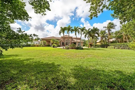 12821 Kapok Lane Davie FL 33330