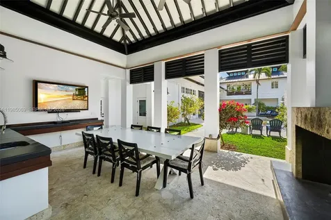 6700 SW 132nd Street Pinecrest FL 33156