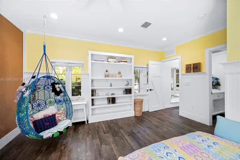 6700 SW 132nd Street Pinecrest FL 33156