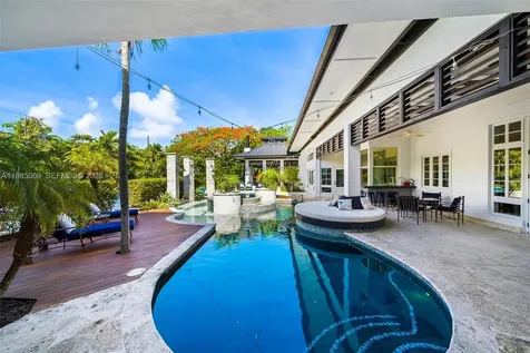 6700 SW 132nd Street Pinecrest FL 33156