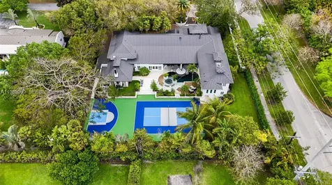 6700 SW 132nd Street Pinecrest FL 33156