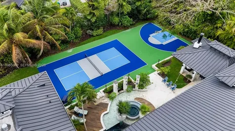 6700 SW 132nd Street Pinecrest FL 33156