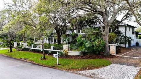 6700 SW 132nd Street Pinecrest FL 33156