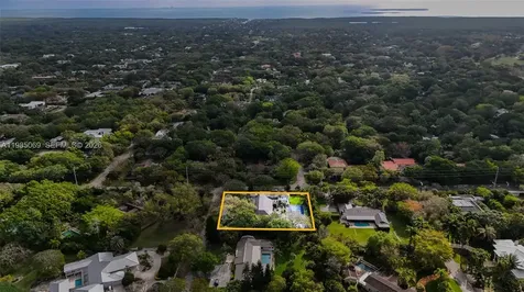 6700 SW 132nd Street Pinecrest FL 33156