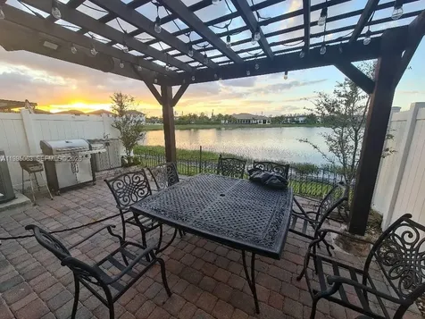 3397 W 94th Terrace Hialeah FL 33018
