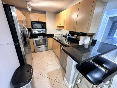 9195 Collins Avenue Surfside FL 33154