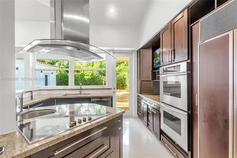 776 NE 74th Street Miami FL 33138