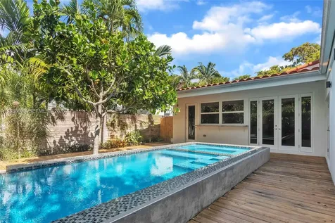 776 NE 74th Street Miami FL 33138