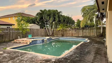 15579 SW 10th Lane Miami FL 33194