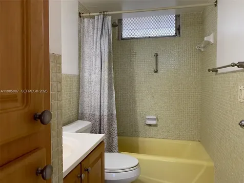 2859 Leonard Drive Aventura FL 33160