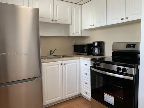 2859 Leonard Drive Aventura FL 33160