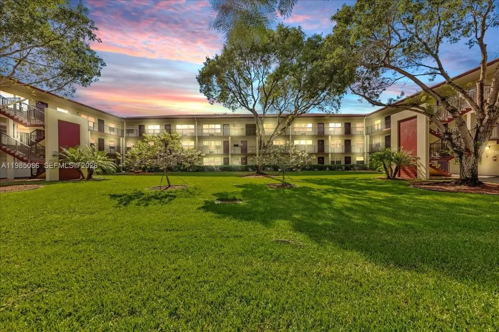 13500 SW 1st Street Pembroke Pines FL 33027