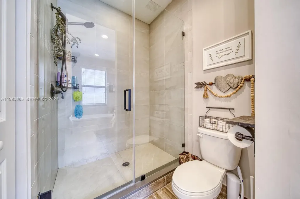 6114 Yerba Buena Court Lake Worth FL 33467