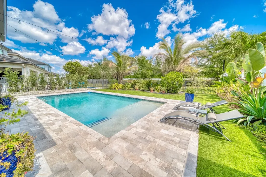 6114 Yerba Buena Court Lake Worth FL 33467