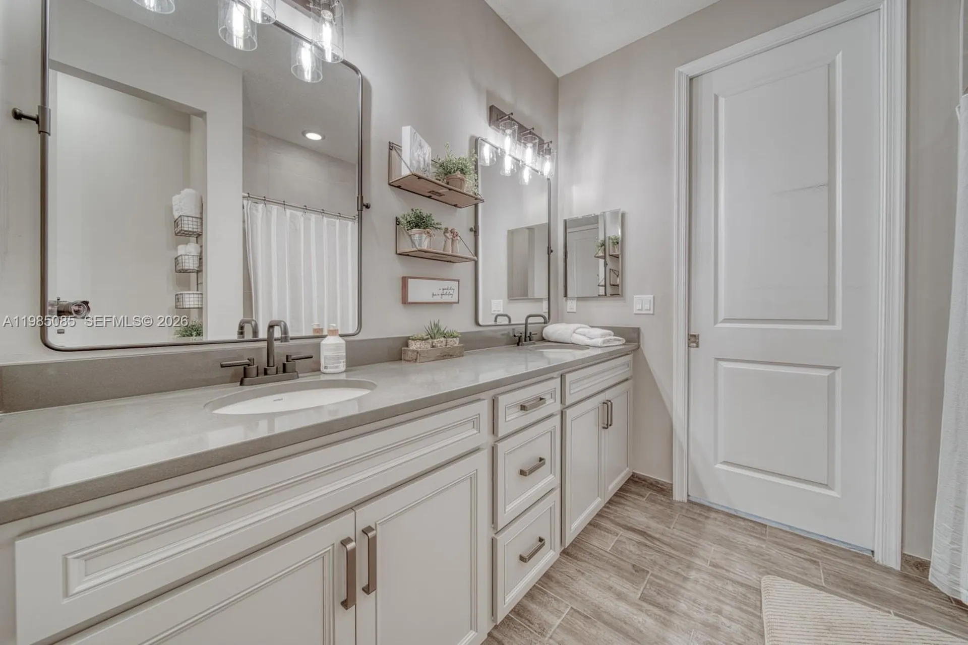 6114 Yerba Buena Court Lake Worth FL 33467