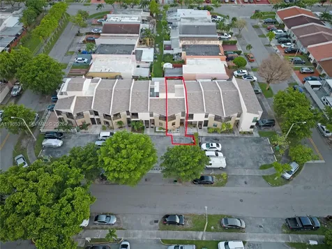 1758 W 58th Street Hialeah FL 33012