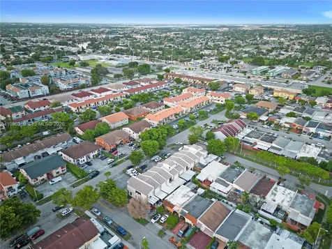 1758 W 58th Street Hialeah FL 33012