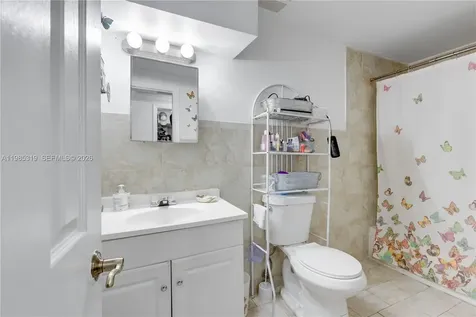 1758 W 58th Street Hialeah FL 33012