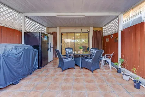 1758 W 58th Street Hialeah FL 33012