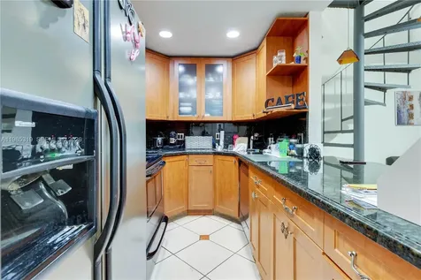 1758 W 58th Street Hialeah FL 33012