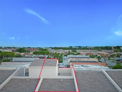 1758 W 58th Street Hialeah FL 33012