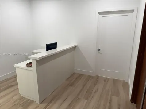1313 Ponce De Leon Boulevard Coral Gables FL 33134