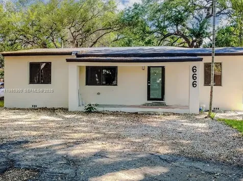 666 NE 164th Terrace Miami FL 33162
