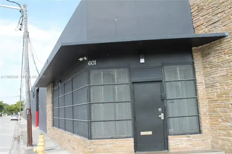 601 NW 11th Street Miami FL 33136
