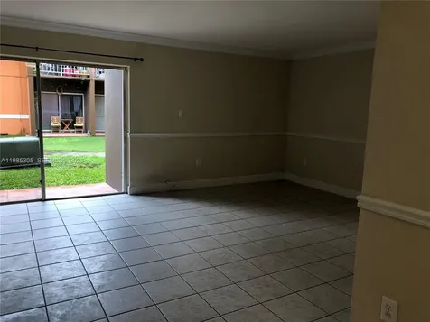 9467 SW 76th Street Miami FL 33173
