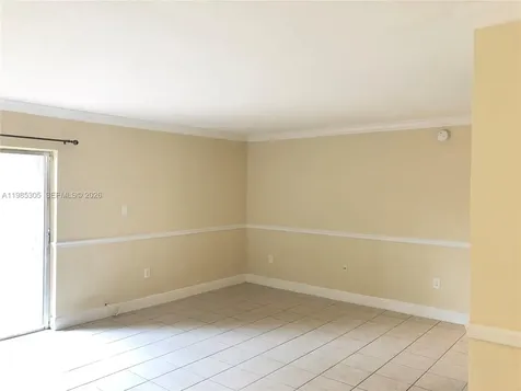 9467 SW 76th Street Miami FL 33173