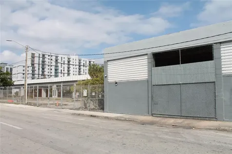 611 NW 11th Street Miami FL 33136