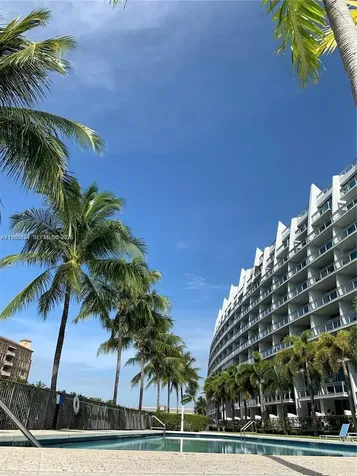 2950 NE 188th Street Aventura FL 33180