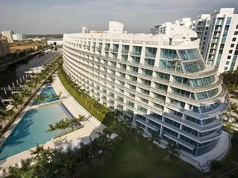 2950 NE 188th Street Aventura FL 33180