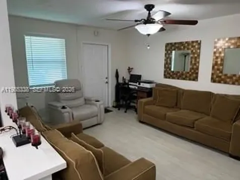 4300 SW 67th Avenue Miami FL 33155