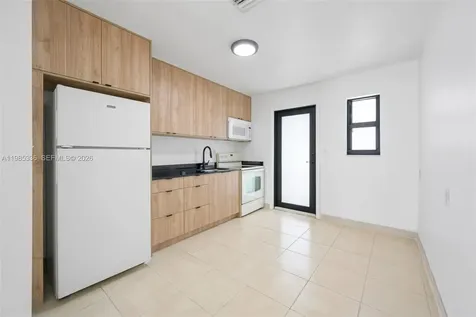 511 NW 93rd Street Miami FL 33150